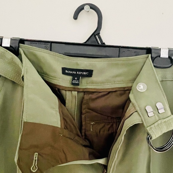 Banana Republic Wide-Leg Pants - Picture 4 of 4